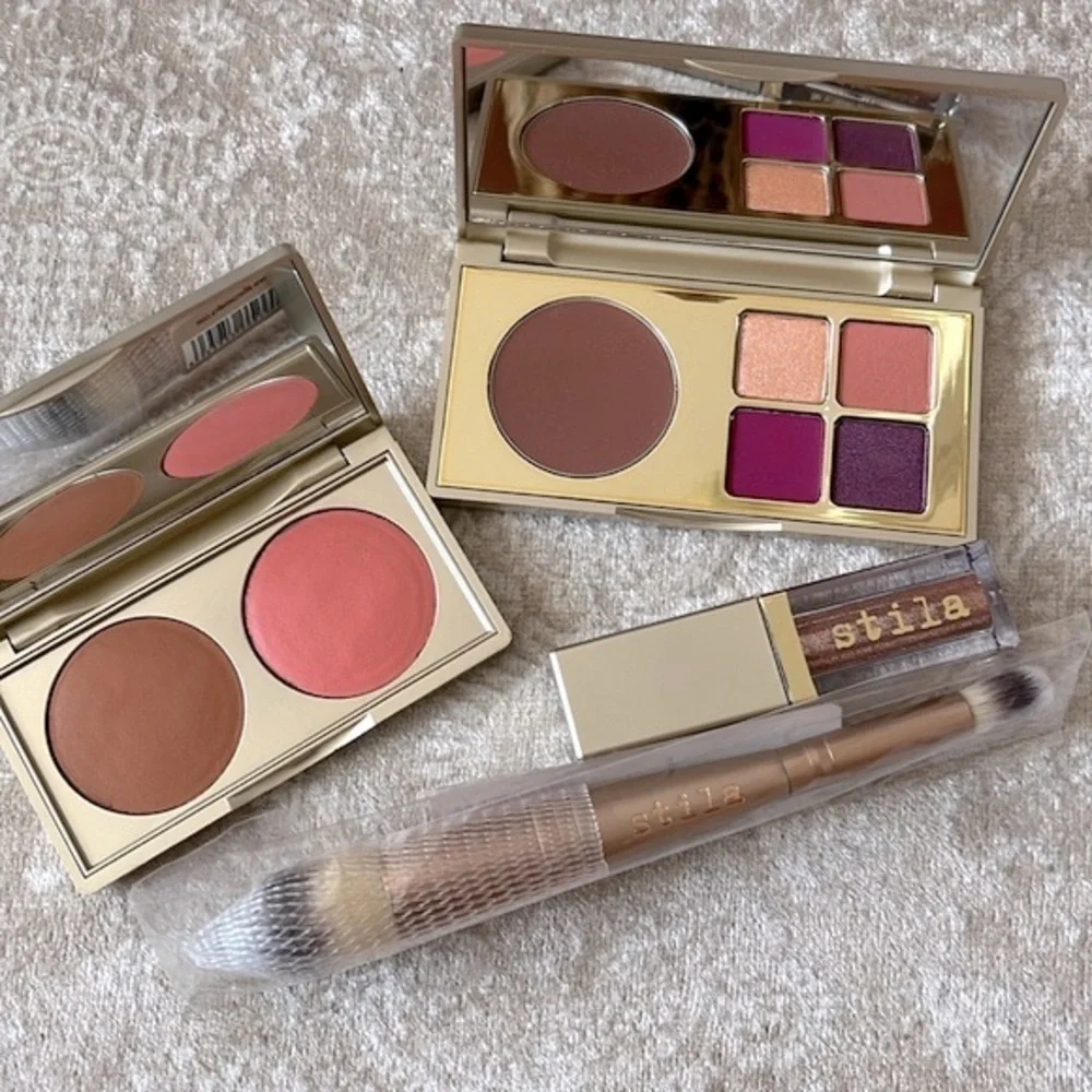 Brand New Stila Bundle Cheek Lip Eye Palette Complexion Brush Blush Bronzer Duo